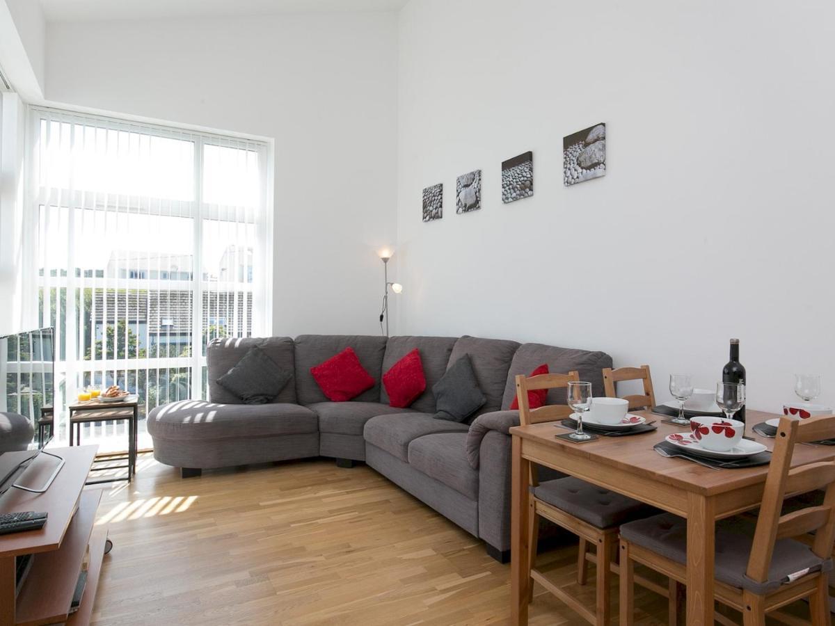 Pass The Keys 2 Bed Sea View With Balcony Parking