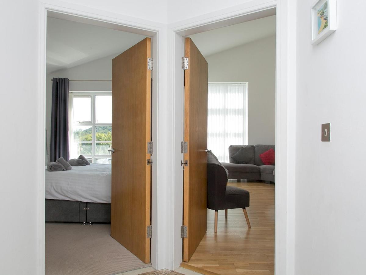 Apartment Pass The Keys 2 Bed Sea View With Balcony Parking Benllech
