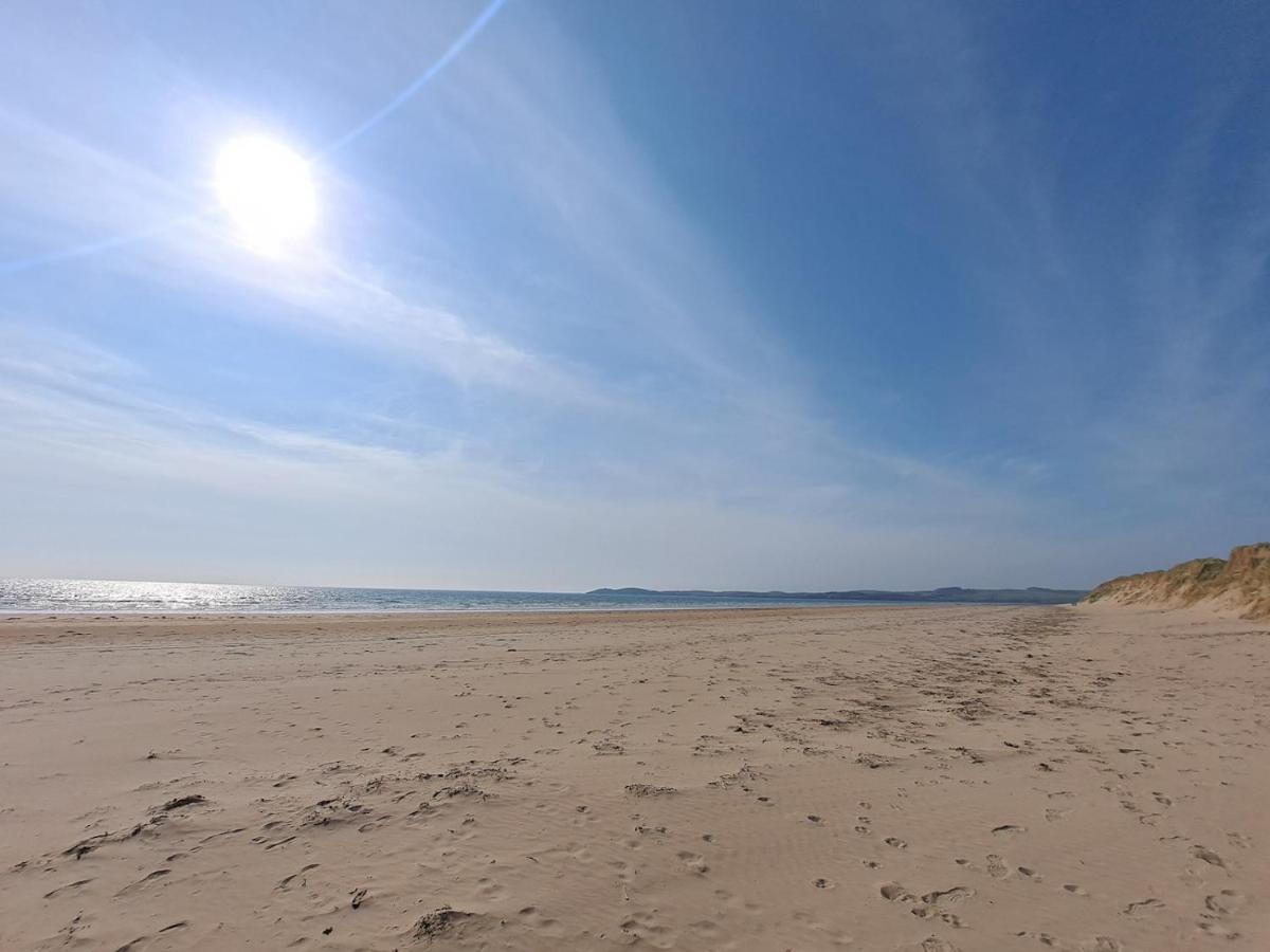 Pass The Keys 2 Bed Sea View With Balcony Parking